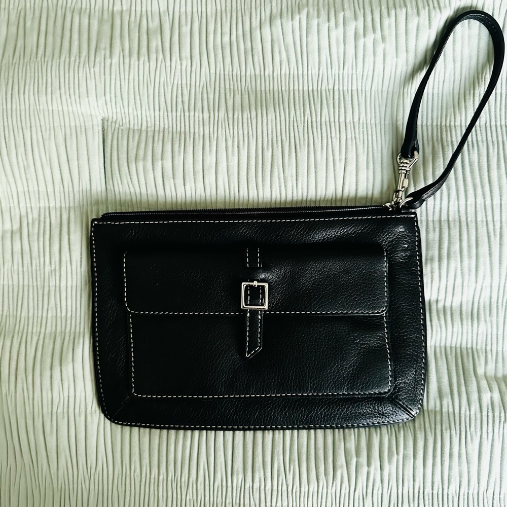 LOFT Vintage Black Wristlet